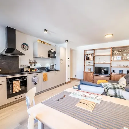 Sika C208 Magnifique T3 Au Centre Du Village * Morzine